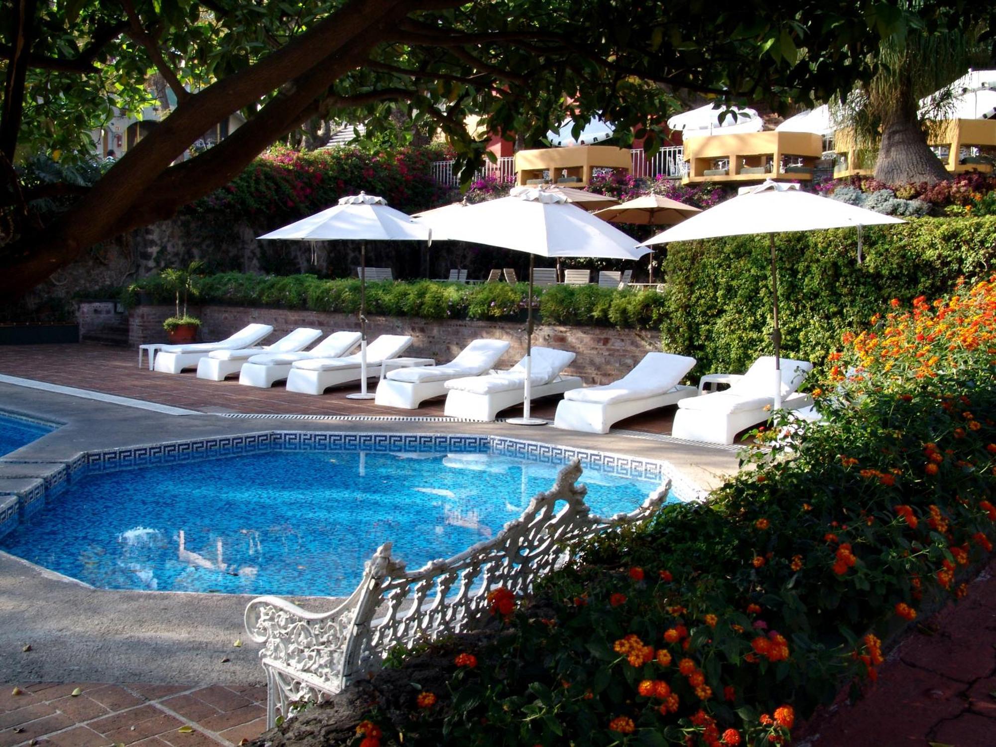 Hotel Villa Del Conquistador Cuernavaca Exterior photo