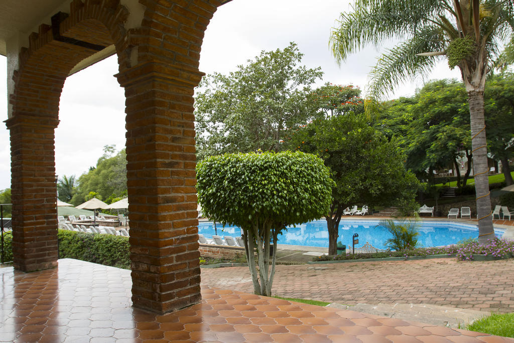 Hotel Villa Del Conquistador Cuernavaca Exterior photo